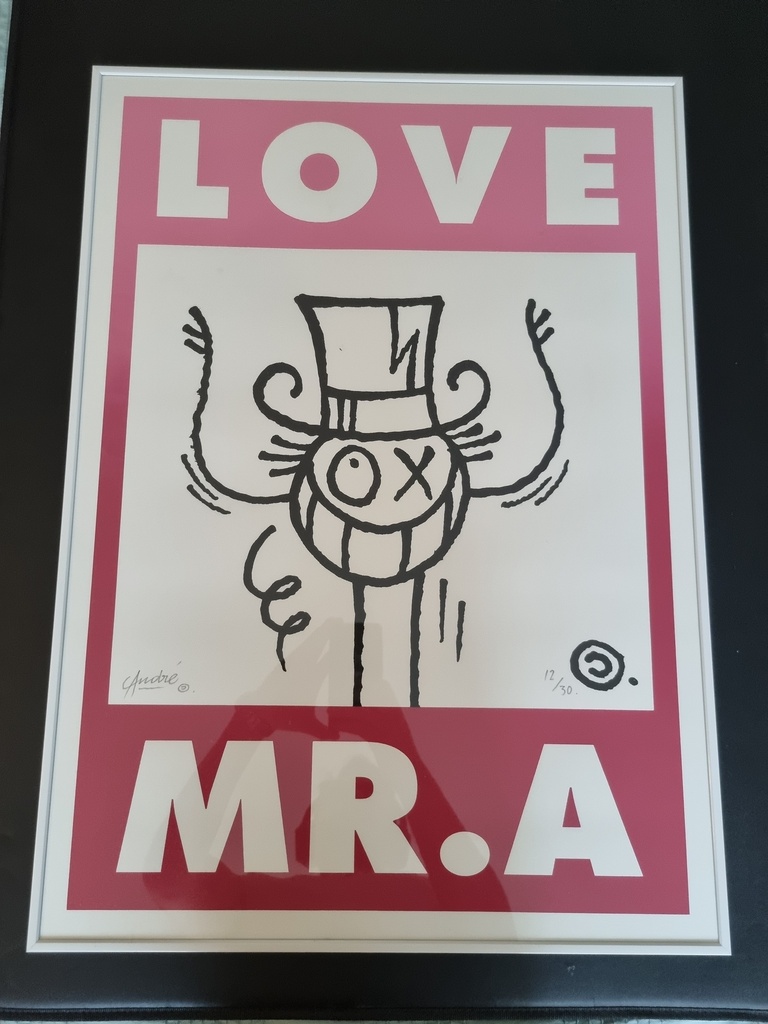Mr. A (Pink Gradient)