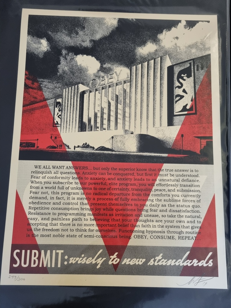 Conformity factory (version rouge)