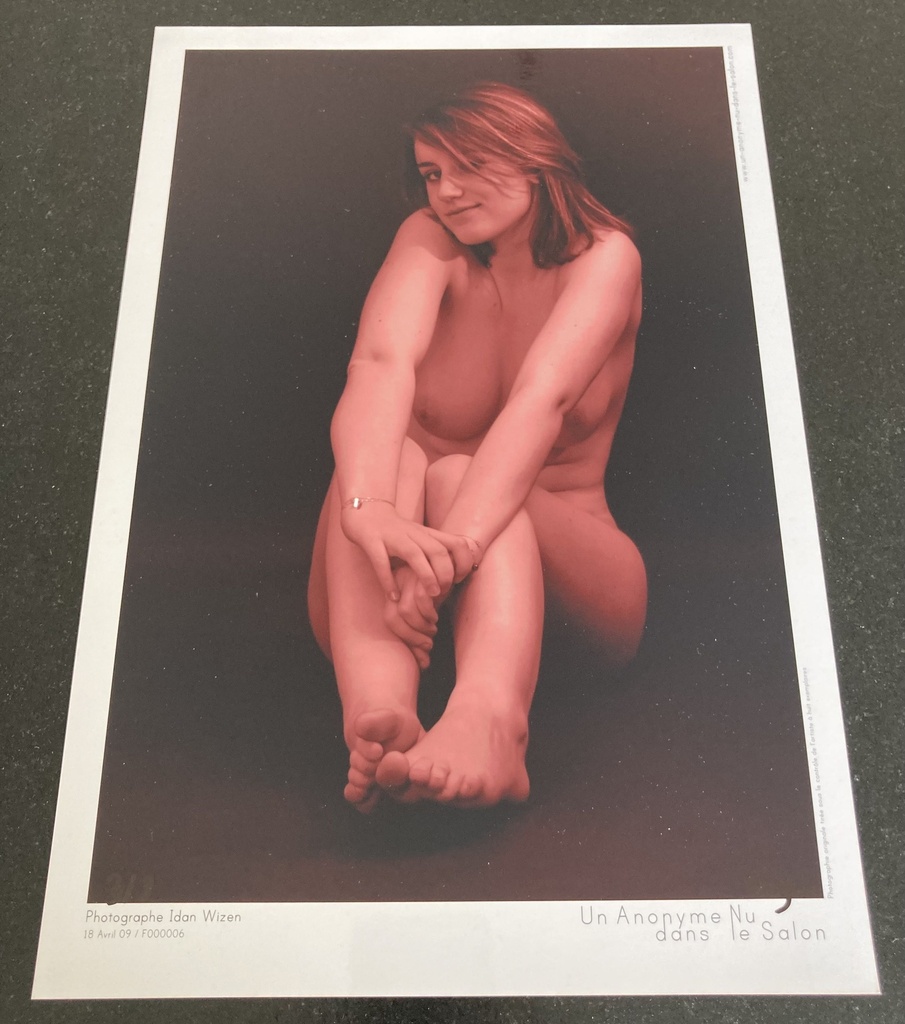 F06 - Un Anonyme Nu Dans Le Salon / Genèse