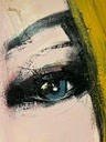 Face on Green