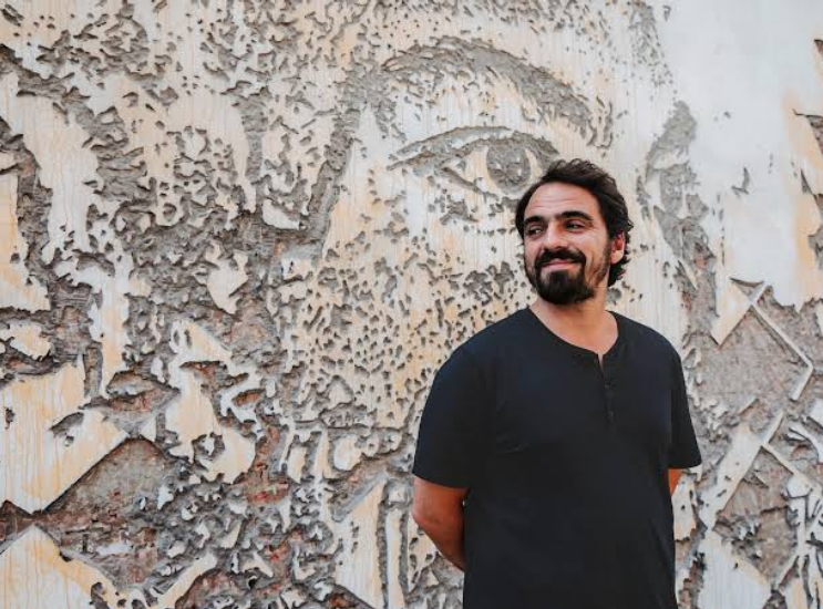 Vhils